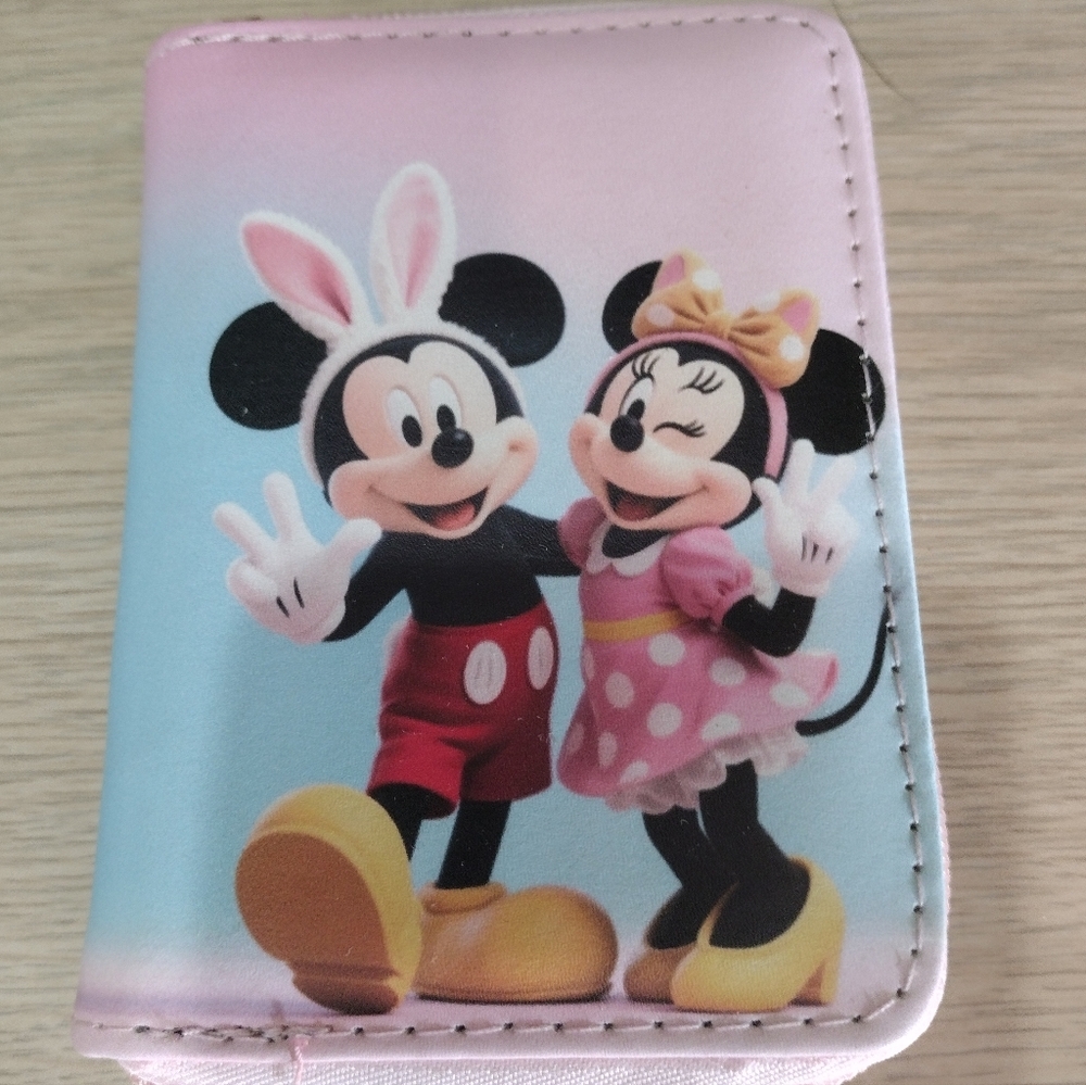 Mickey & Minnie Wallet NEW! - Picture 2 of 7